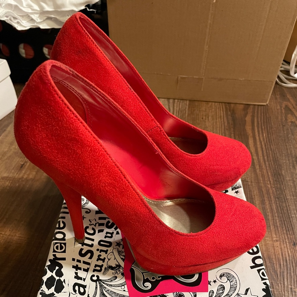 Red Heels